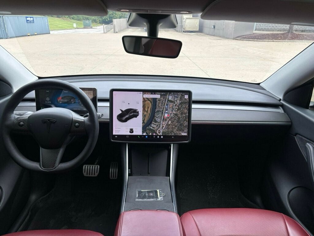 2020 Tesla Model Y Performance photo 14