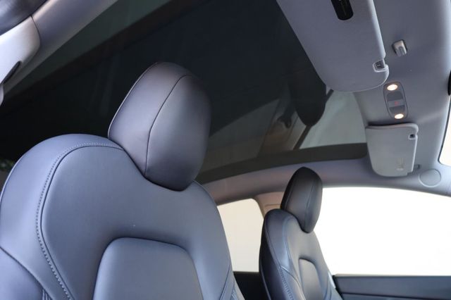 2020 Tesla Model Y Long Range - 23017384 - 30