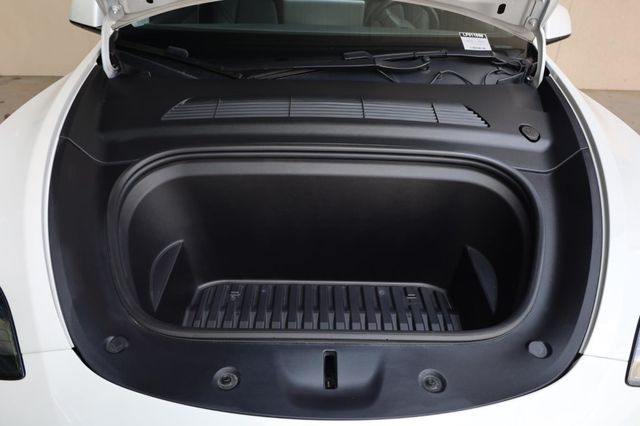 2020 Tesla Model Y Long Range - 23031381 - 9