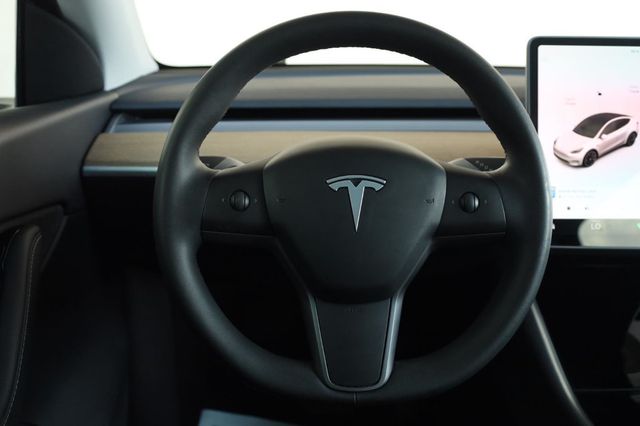 2020 Tesla Model Y Long Range - 23031381 - 31