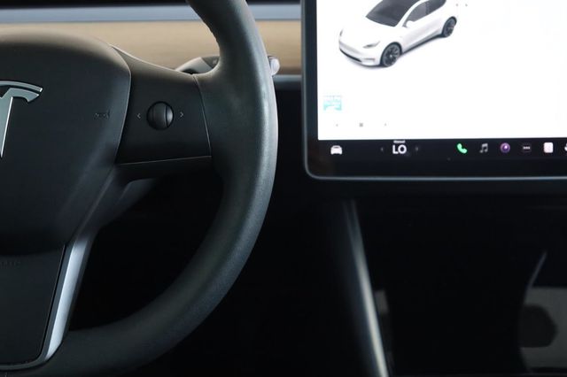 2020 Tesla Model Y Long Range - 23031381 - 33