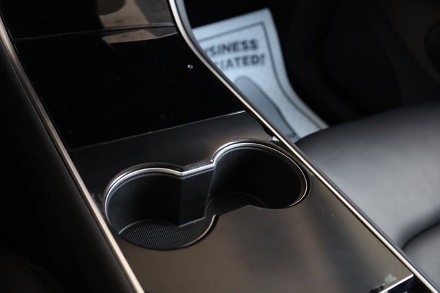 2020 Tesla Model Y Long Range - 23031381 - 45