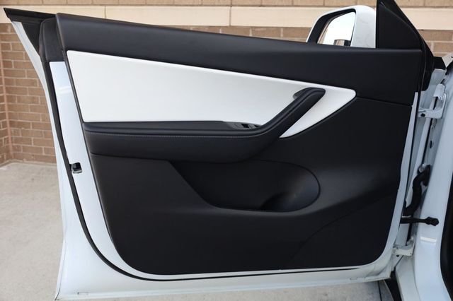 2020 Tesla Model Y Long Range - 23035527 - 11
