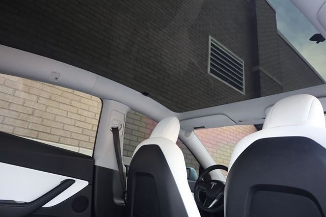 2020 Tesla Model Y Long Range - 23035527 - 25