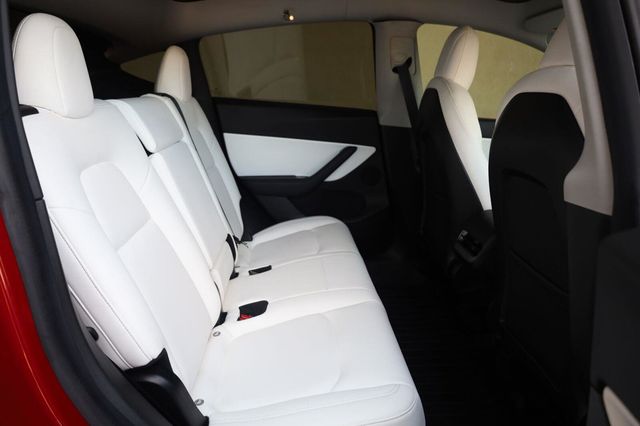 2020 Tesla Model Y Long Range - 23085918 - 19