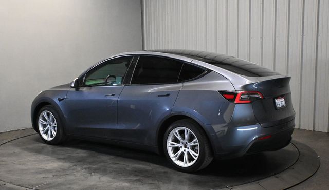 2020 Tesla Model Y Long Range AWD - 23075786 - 6