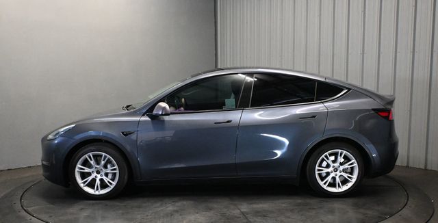 2020 Tesla Model Y Long Range AWD - 23075786 - 7