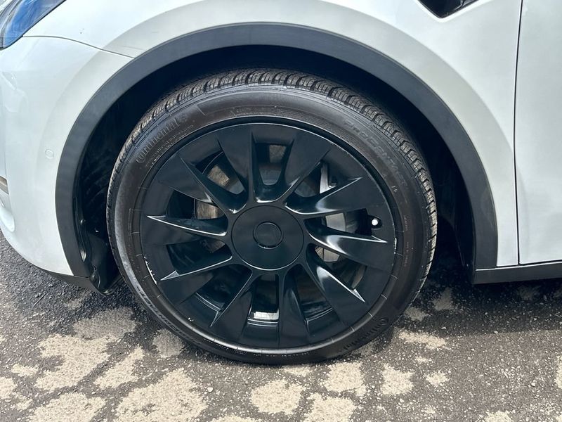 2020 Tesla Model Y Long Range AWD - 23019700 - 20