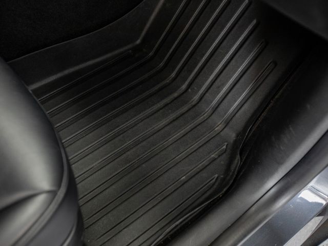 2020 Tesla Model Y Long Range AWD - 22981193 - 24