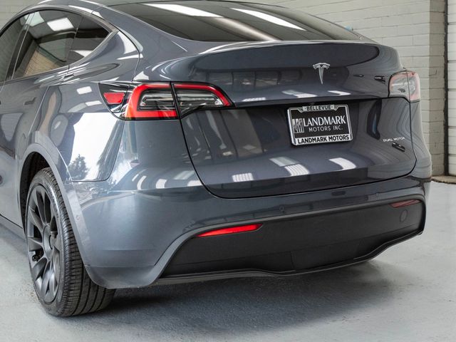 2020 Tesla Model Y Long Range AWD - 22981193 - 32