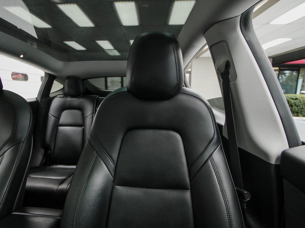 Tesla Model Y photo 20