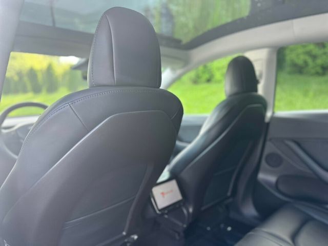 2020 Tesla Model Y Long Range AWD - 22901587 - 13