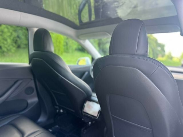 2020 Tesla Model Y Long Range AWD - 22901587 - 17