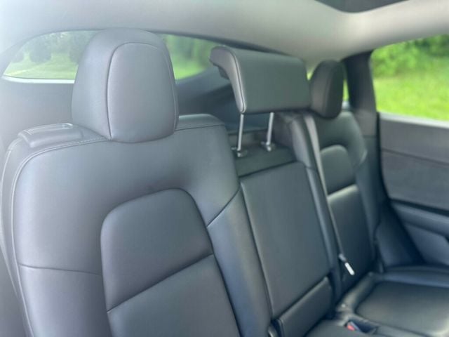 2020 Tesla Model Y Long Range AWD - 22901587 - 18