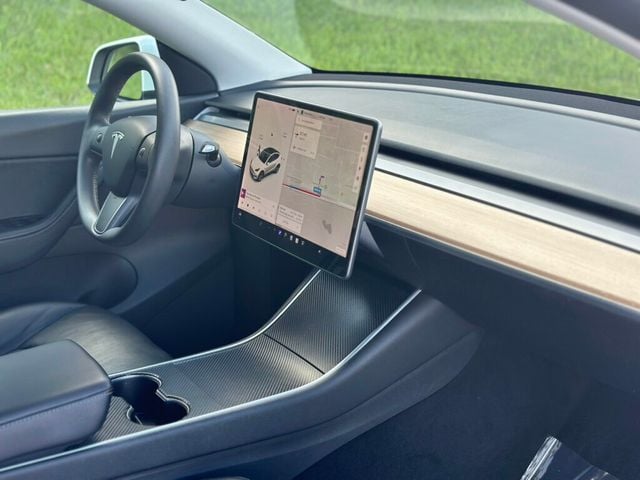 2020 Tesla Model Y Long Range AWD - 22901587 - 20