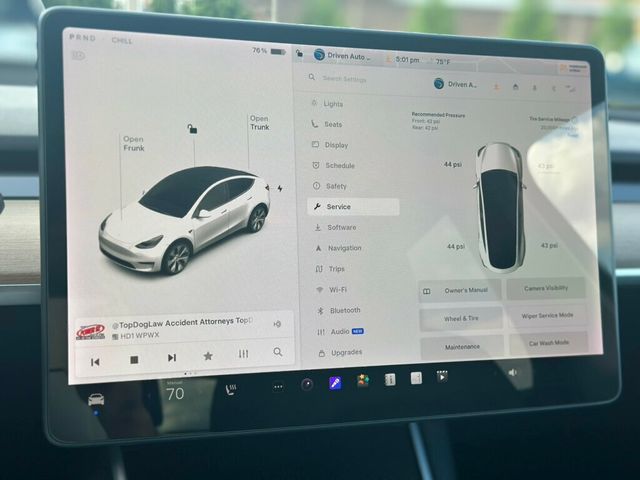 2020 Tesla Model Y Long Range AWD - 22901587 - 32