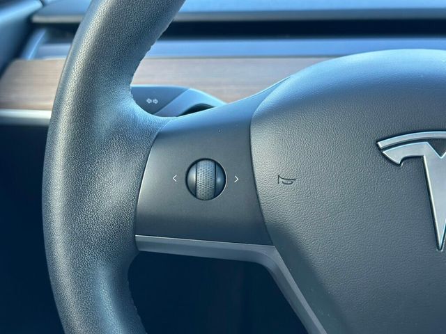 2020 Tesla Model Y Long Range AWD - 22957406 - 27