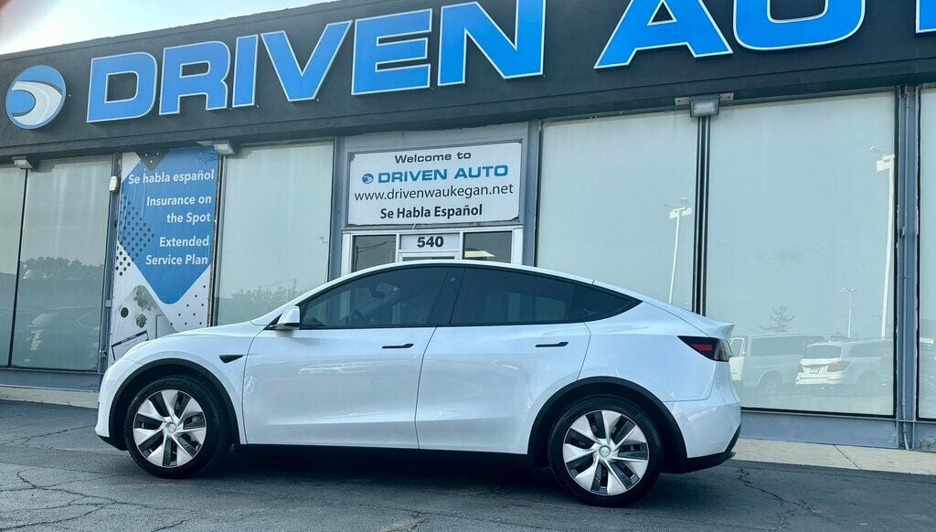 2020 Tesla Model Y Long Range AWD - 22569297 - 41