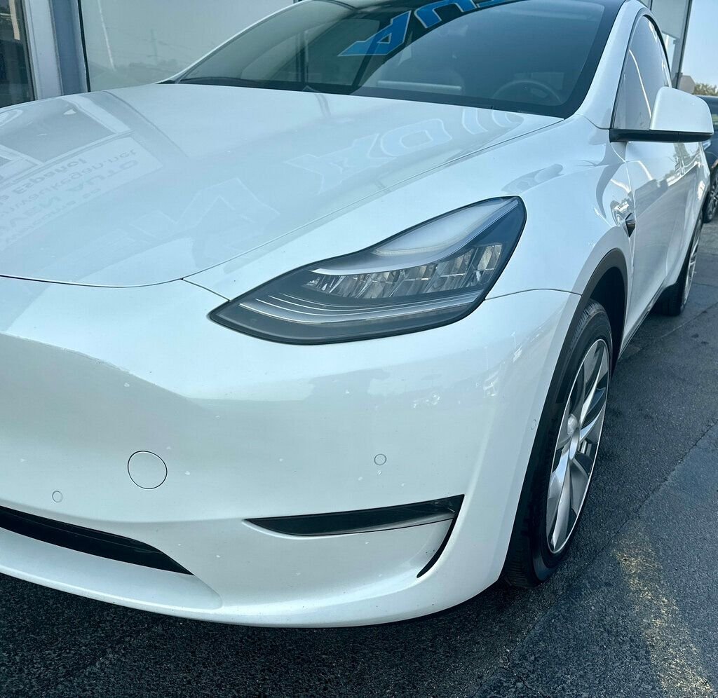 2020 Tesla Model Y Long Range AWD - 22569297 - 8