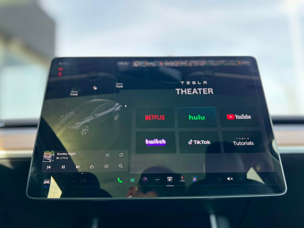 2020 Tesla Model Y Long Range AWD - 22998435 - 22