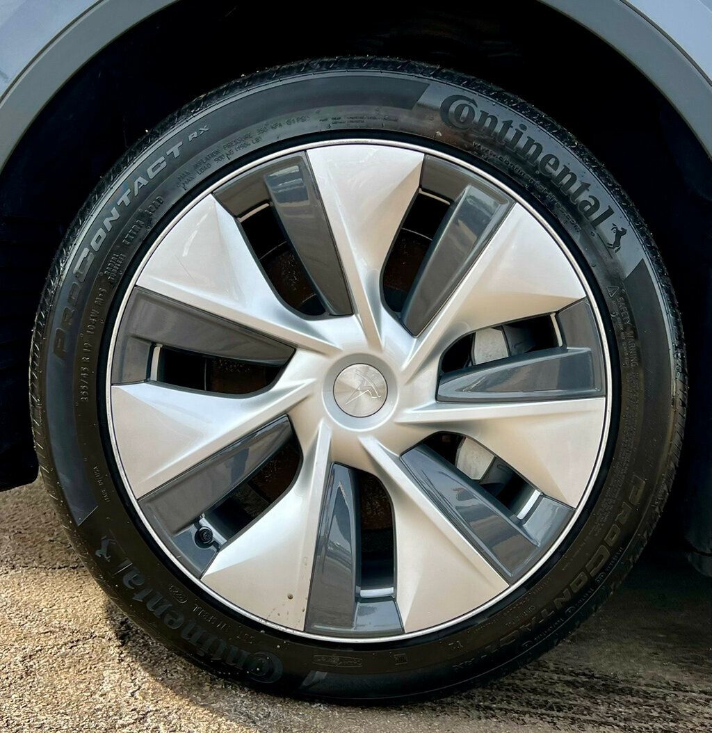 2020 Tesla Model Y Long Range AWD - 22998435 - 26