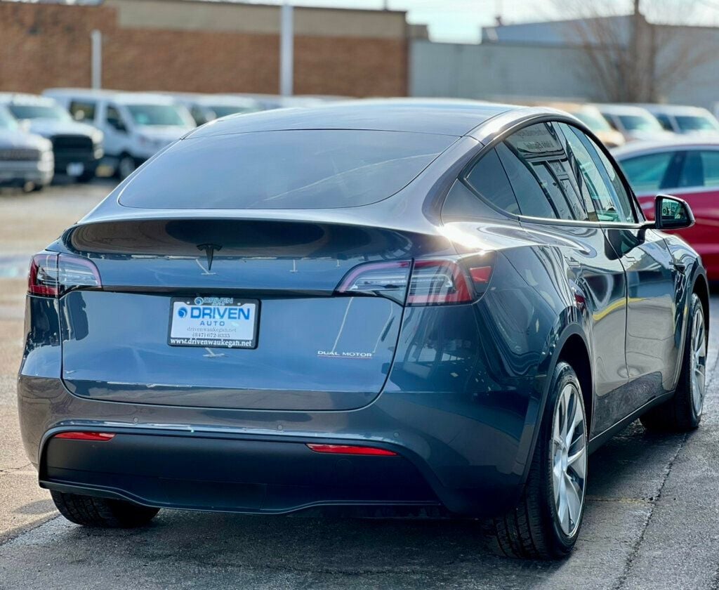 2020 Tesla Model Y Long Range AWD - 22998435 - 4