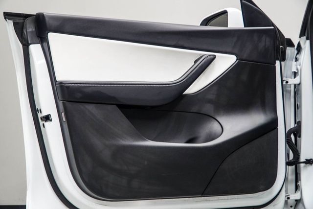 2020 Tesla Model Y Long Range AWD - 23009630 - 25