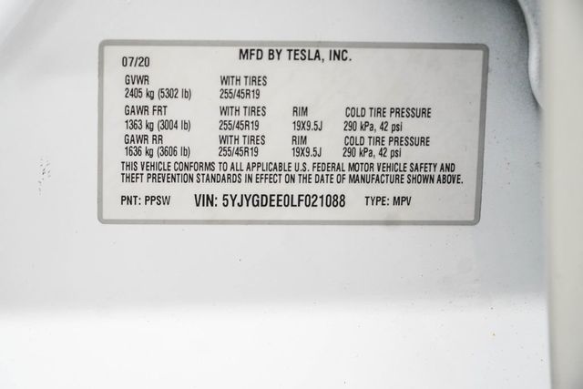 2020 Tesla Model Y Long Range AWD - 23009630 - 33