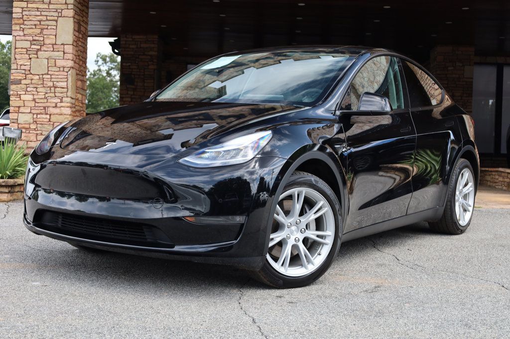 2020 Tesla Model Y Long Range photo 2