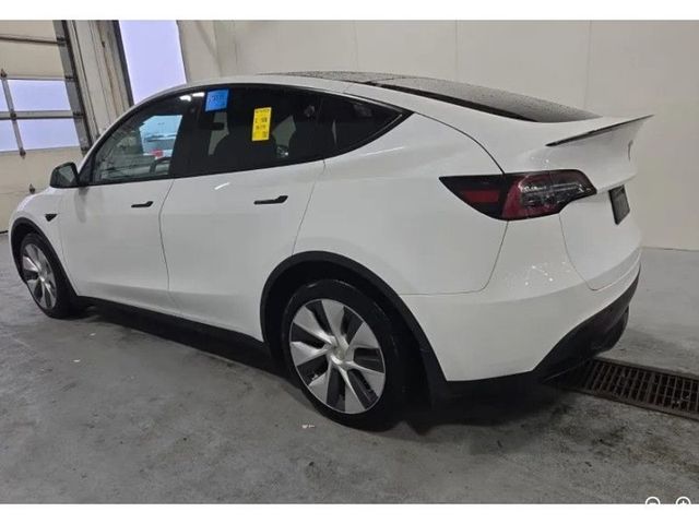 2020 Tesla Model Y Long Range AWD - 22990030 - 3