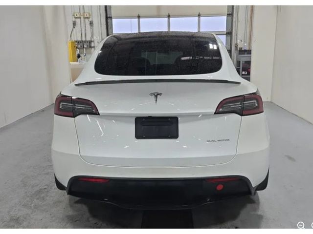 2020 Tesla Model Y Long Range AWD - 22990030 - 4