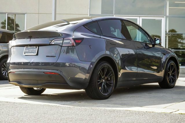 2020 Tesla Model Y Long Range AWD - 23034829 - 11