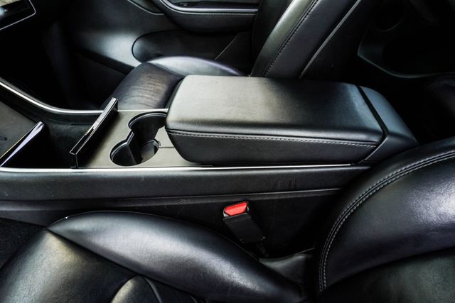 2020 Tesla Model Y Long Range AWD - 23034829 - 19