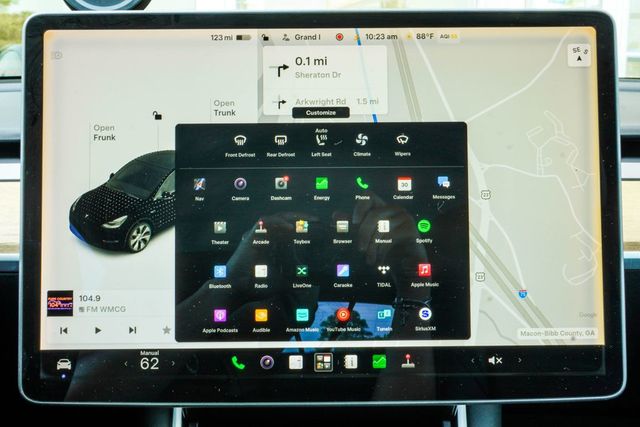 2020 Tesla Model Y Long Range AWD - 23034829 - 22