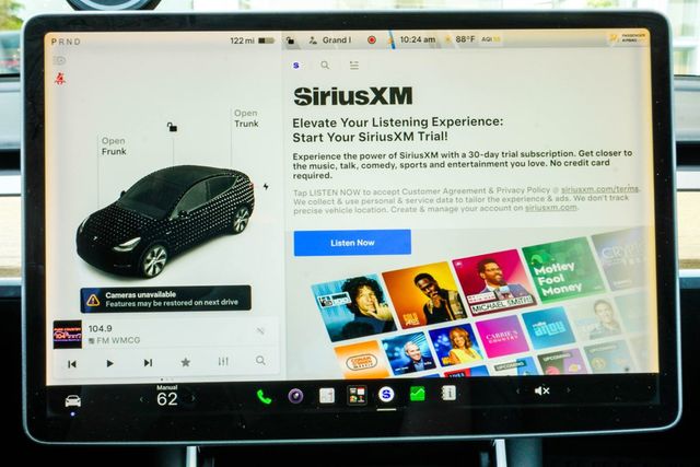 2020 Tesla Model Y Long Range AWD - 23034829 - 25