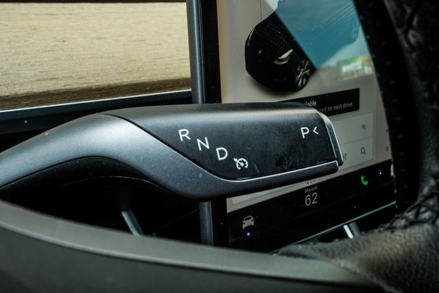 2020 Tesla Model Y Long Range AWD - 23034829 - 29
