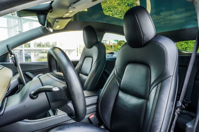 2020 Tesla Model Y Long Range AWD - 23034829 - 33