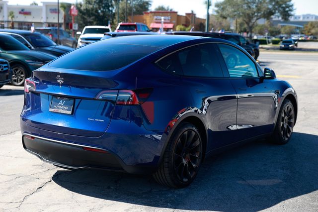 2020 Tesla Model Y Long Range AWD - 22943614 - 12