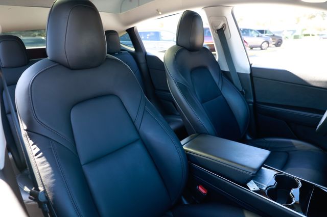 2020 Tesla Model Y Long Range AWD - 22943614 - 15