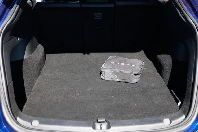 2020 Tesla Model Y Long Range AWD - 22943614 - 24