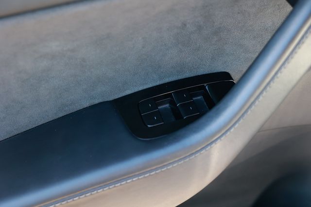 2020 Tesla Model Y Long Range AWD - 22943614 - 43