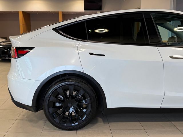 2020 Tesla Model Y Long Range AWD - 22989251 - 16
