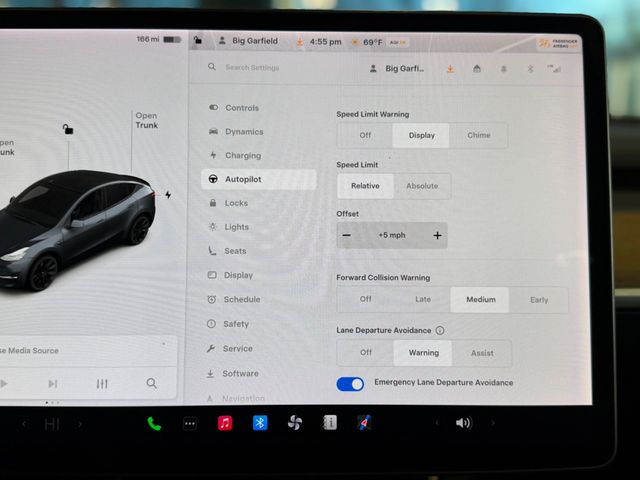 2020 Tesla Model Y Long Range AWD - 23005820 - 28