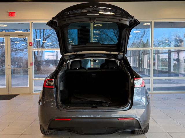 2020 Tesla Model Y Long Range AWD - 23005820 - 35