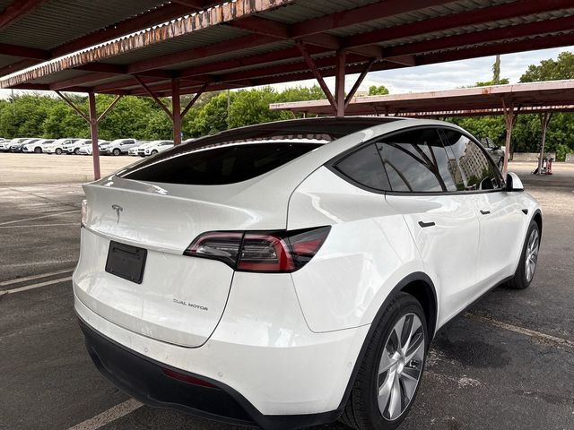 2020 Tesla Model Y Long Range AWD - 23084895 - 1