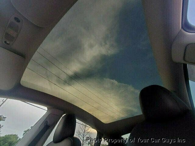 2020 Tesla Model Y Long Range AWD - 22970278 - 26