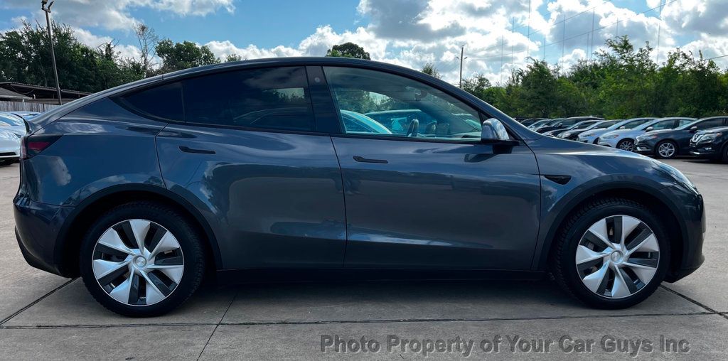 2020 Tesla Model Y Long Range AWD - 23049051 - 4