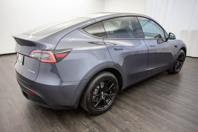 2020 Tesla Model Y Long Range AWD - 22648525 - 9