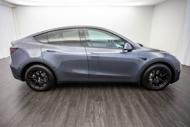 2020 Tesla Model Y Long Range AWD - 22648525 - 5