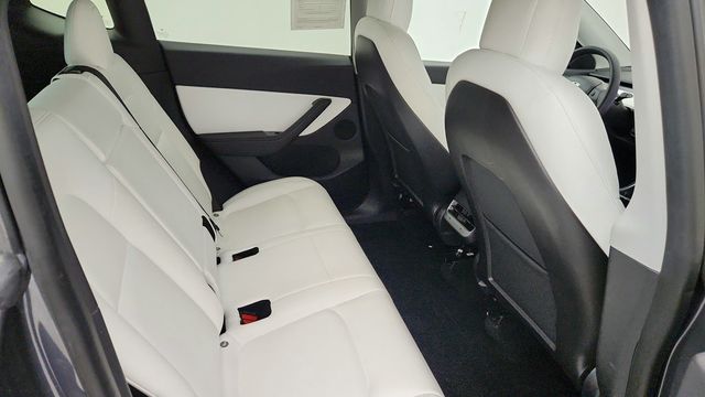 2020 Tesla Model Y Long Range AWD - 22950768 - 25